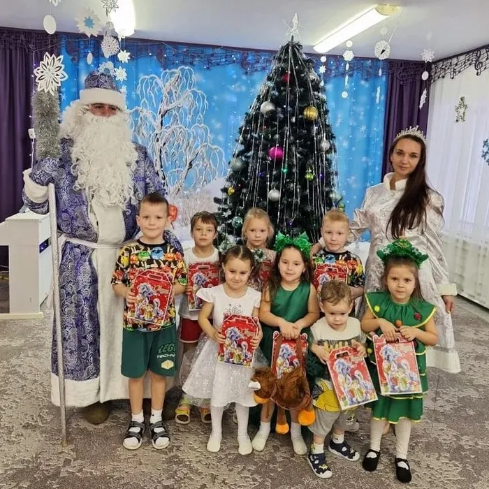 Новогодние подарки от Профсоюза